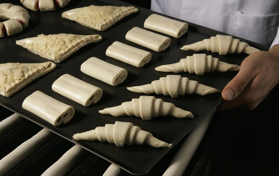 Чем замороженные хлебобулочные изделия лучше свежей выпечки